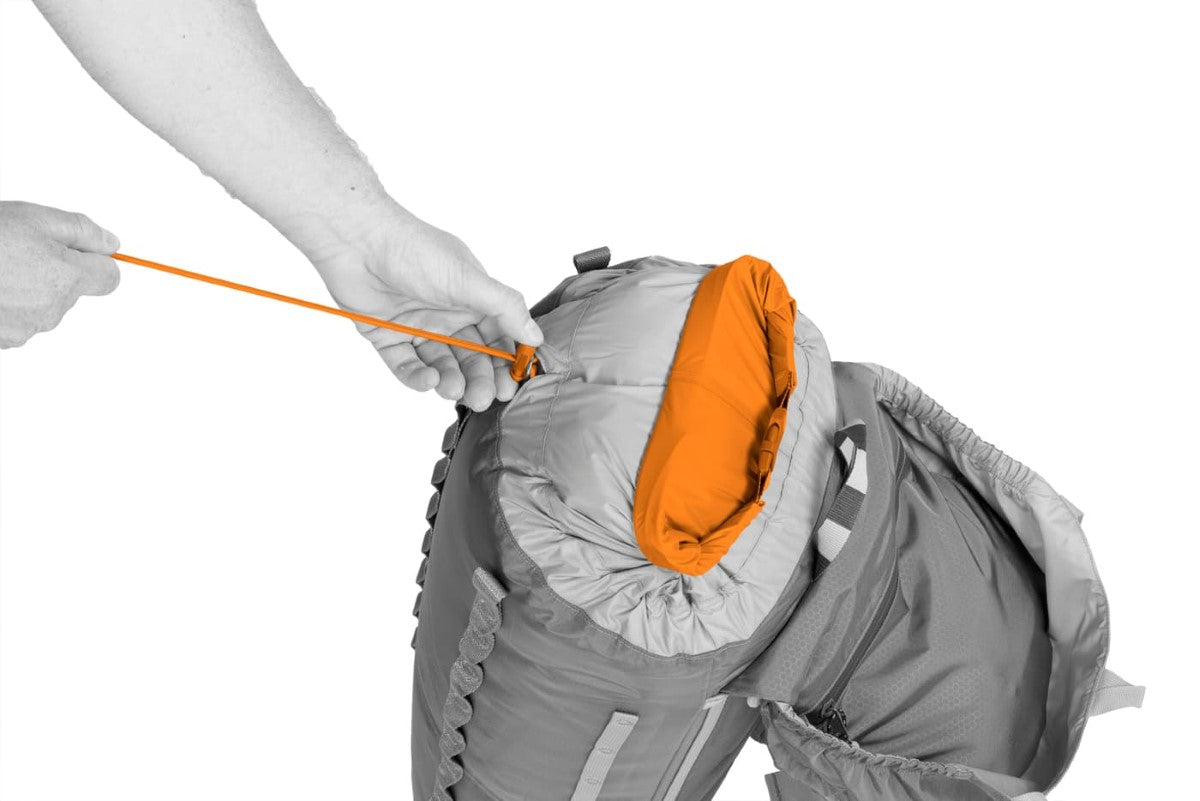 EXPED Mountain Pro roll top and draw cord