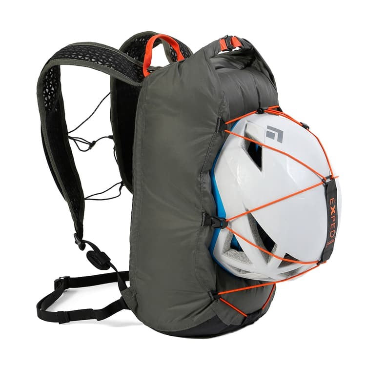 stormrunner with helmet
