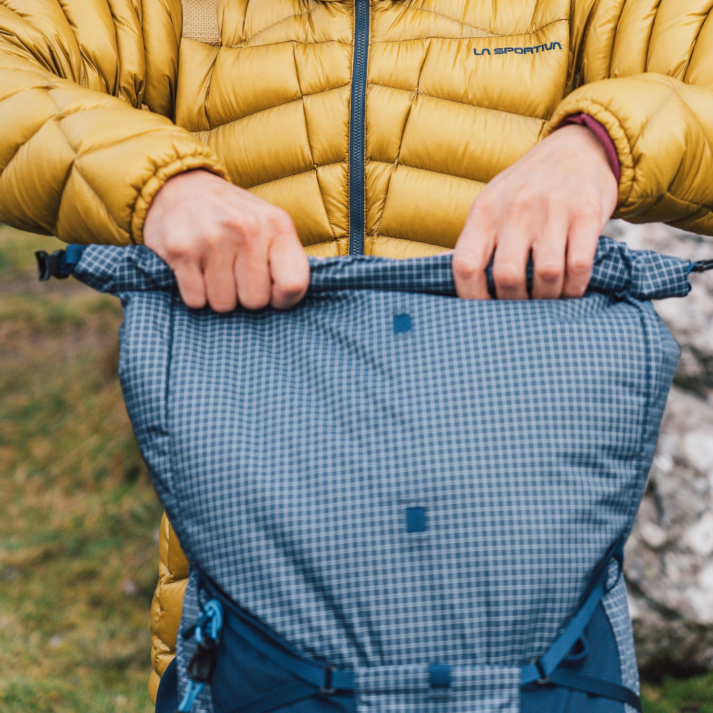 EXPED Lightning navy roll top