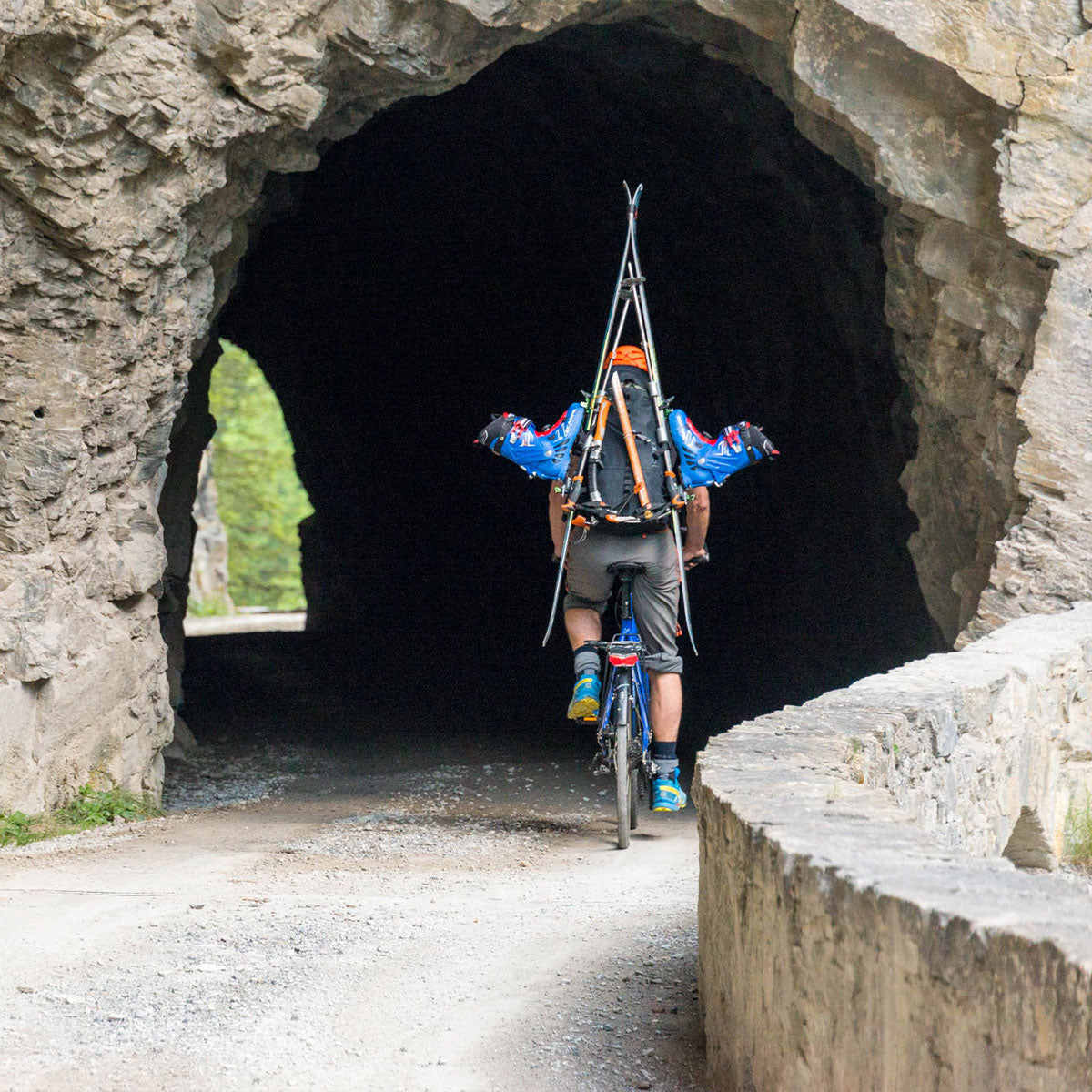 EXPED Mountain Pro lifestyle