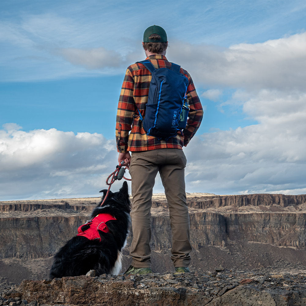 summit-hike-lifestyle-1
